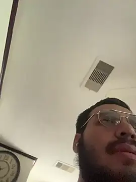 UKNOW lol online show from 30, 4, 2026