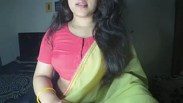 Snapshot of Most-Beautiful-Queen chatting on 28, 4, 2026 Most-Beautiful-Queen online show from 28, 4, 2026