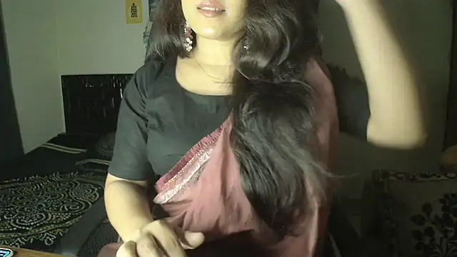 Snapshot of Most-Beautiful-Queen chatting on 10, 5, 2026 Most-Beautiful-Queen online show from 10, 5, 2026