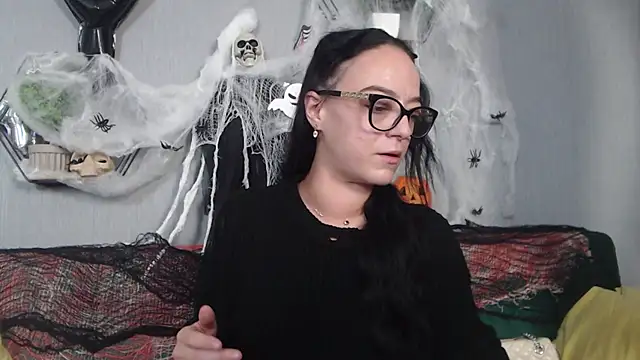 IzabelllNoir online show from 24, 10, 2025