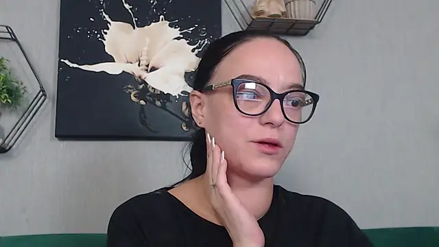 IzabelllNoir online show from 19, 1, 2026