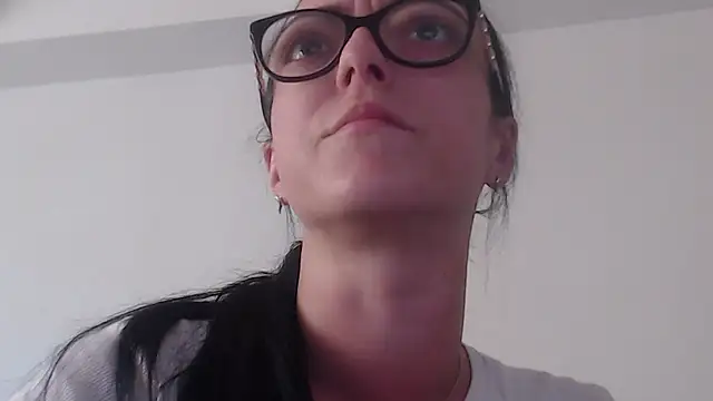 IzabelllNoir online show from 30, 5, 2026