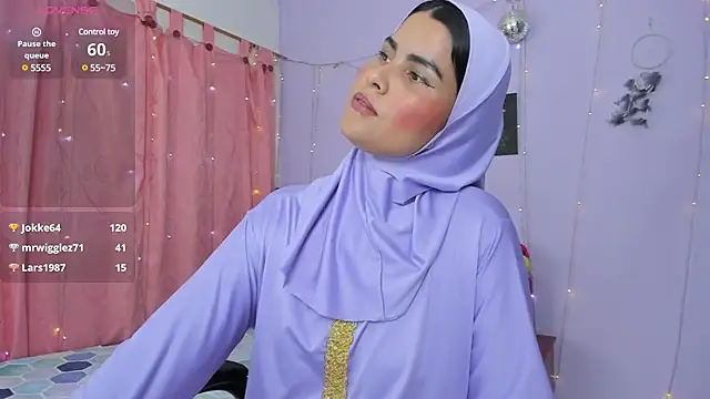 AishaAmin  online show from 16, 1, 2025