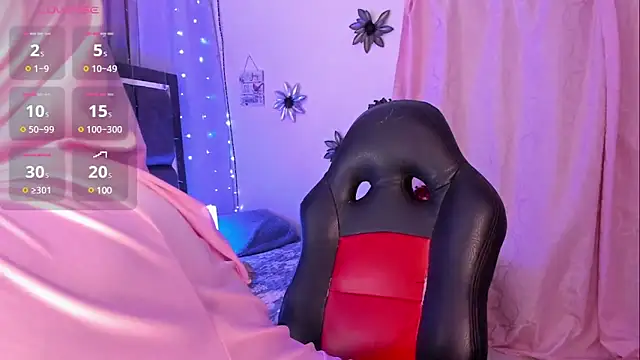 AishaAmin  online show from 1, 2, 2025