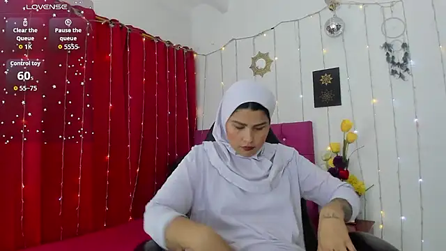 AishaAmin  online show from 10, 1, 2026