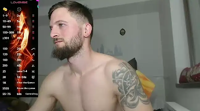 Snapshot of cuple_hoot_ chatting on 2, 2, 2025 cuple hoot online show from 2, 2, 2025