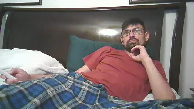 Snapshot of spence204011 chatting on 14, 3, 2026 spence204011 online show from 14, 3, 2026