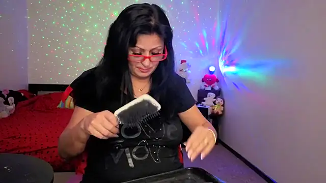 YourDreamLoverr online show from 3, 12, 2025