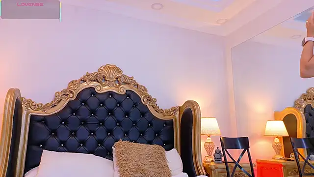 AdelinaVans online show from 14, 11, 2025