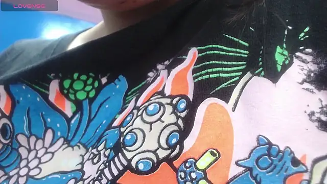 Snapshot of vitoria23_ chatting on 18, 3, 2025 vitoria23 online show from 18, 3, 2025