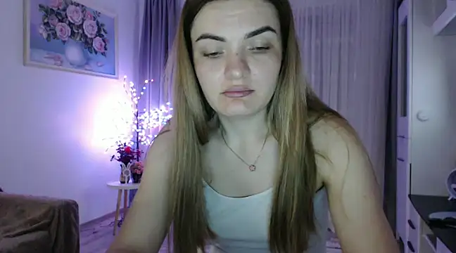 JustmeHere  online show from 18, 1, 2025