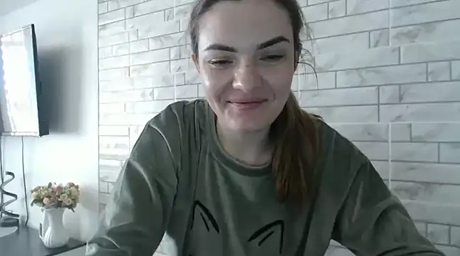  JustmeHere  online show from 20, 1, 2025