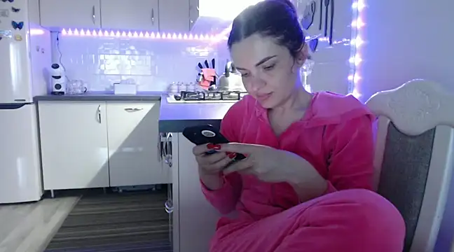  JustmeHere  online show from 16, 3, 2025