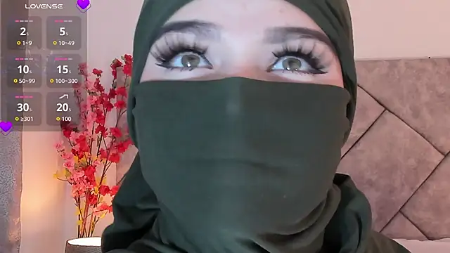 anna-henao online show from 6, 11, 2025