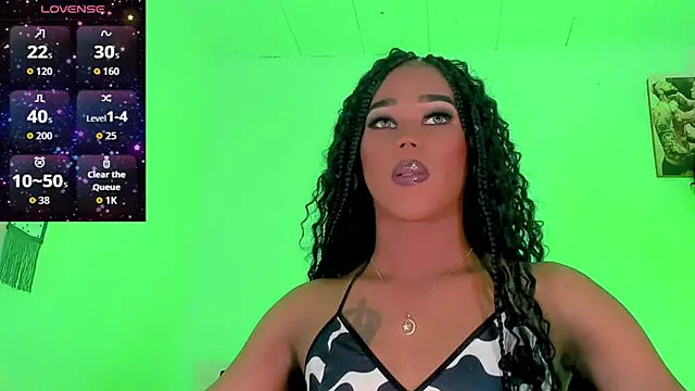 naomy  xx online show from 17, 9, 2025