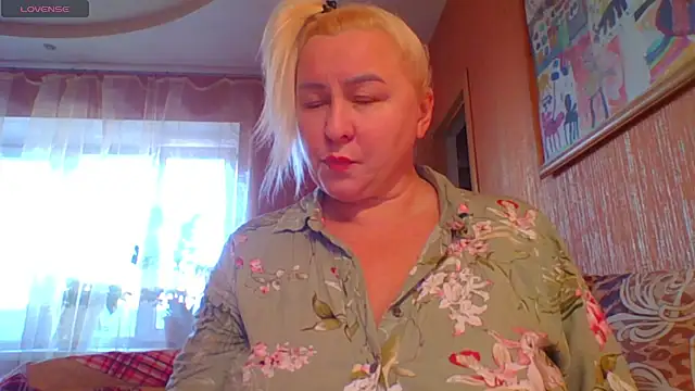 mira robinsonnn online show from 17, 10, 2025