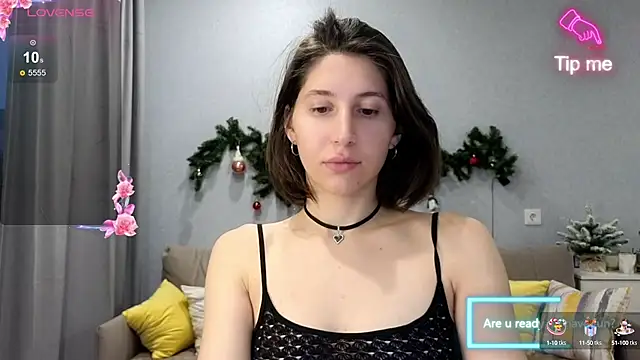 Snapshot of marrycolins chatting on 30, 12, 2024 marrycolins online show from 30, 12, 2024