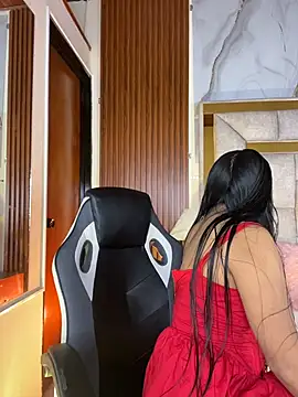 Snapshot of LinnaGardenia chatting on 6, 1, 2026 LinnaGardenia online show from 6, 1, 2026