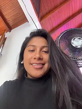 LinnaGardenia online show from 14, 4, 2026