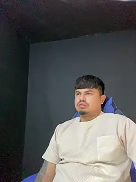 Snapshot of DickMasterfindom chatting on 16, 7, 2026 DickMasterfindom online show from 16, 7, 2026