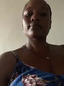 Snapshot of chocogirl01 chatting on 14, 2, 2025 chocogirl01 online show from 14, 2, 2025