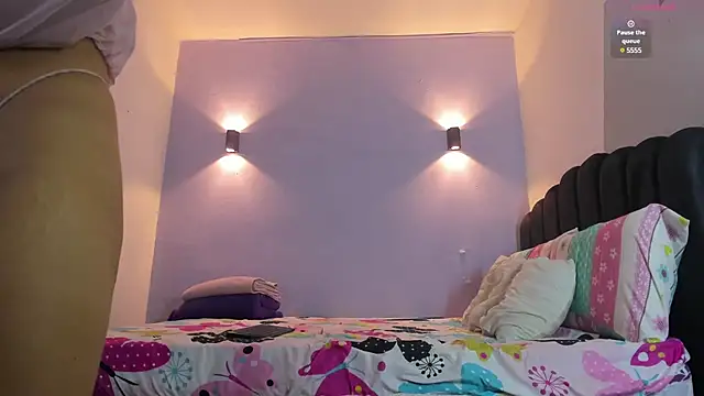 Sofia Clauss  online show from 15, 1, 2025