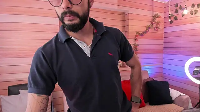 Snapshot of Tom_cooper_ chatting on 19, 2, 2025 Tom cooper online show from 19, 2, 2025