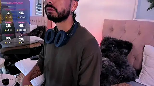 Snapshot of Tom_cooper_ chatting on 11, 9, 2025 Tom cooper online show from 11, 9, 2025