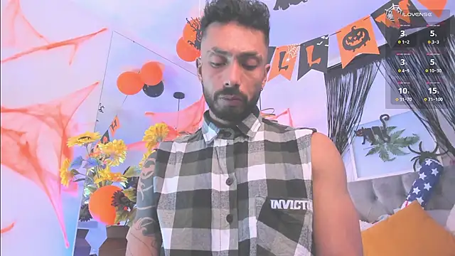 Snapshot of Tom_cooper_ chatting on 17, 10, 2025 Tom cooper online show from 17, 10, 2025