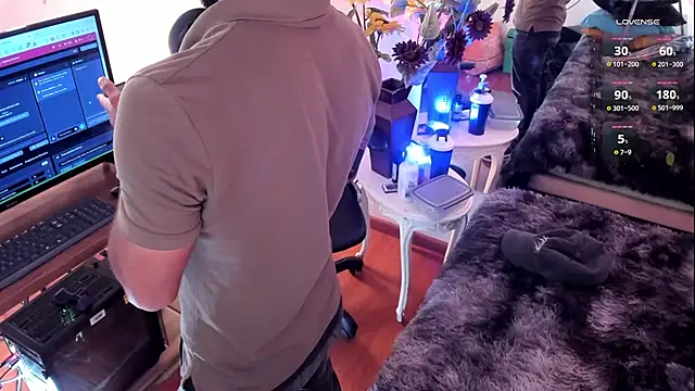 Snapshot of Tom_cooper_ chatting on 22, 10, 2025 Tom cooper online show from 22, 10, 2025