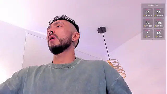 Snapshot of Tom_cooper_ chatting on 14, 11, 2025 Tom cooper online show from 14, 11, 2025