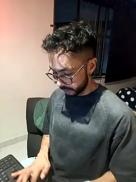 Snapshot of Tom_cooper_ chatting on 30, 11, 2025 Tom cooper online show from 30, 11, 2025