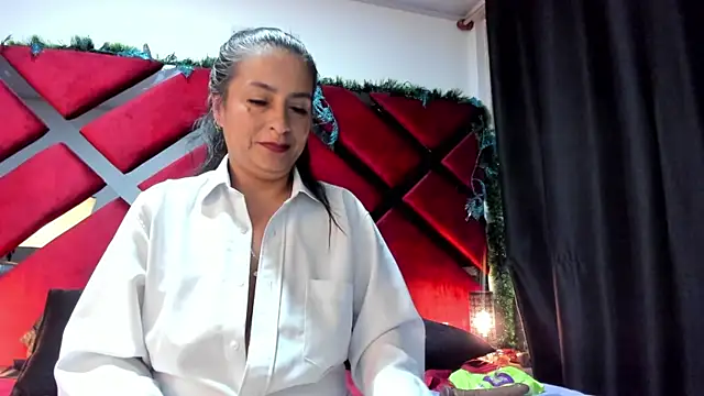 Snapshot of Kendra-Foxxy chatting on 7, 1, 2025 Kendra-Foxxy online show from 7, 1, 2025