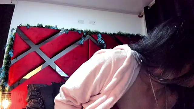Snapshot of Kendra-Foxxy chatting on 10, 1, 2025 Kendra-Foxxy online show from 10, 1, 2025