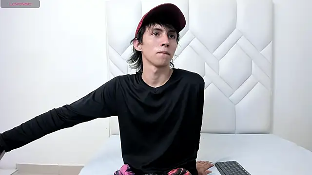 JeanRam18 online show from 12, 9, 2025