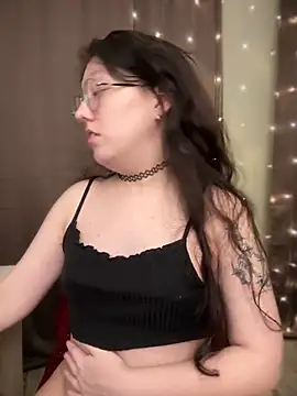 emigooflordXD online show from 10, 1, 2025