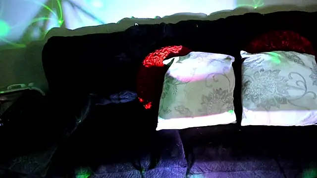 yiauana online show from 16, 3, 2025