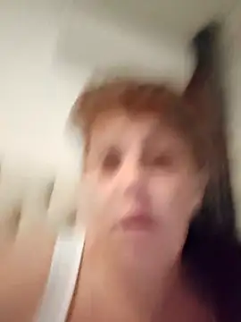 AvaLloyd online show from 7, 11, 2025