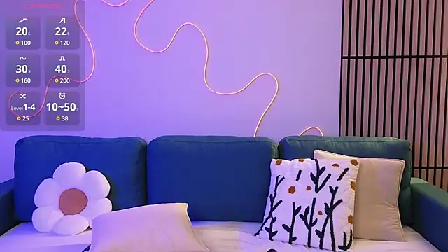 Snapshot of Ester_Hill chatting on 21, 2, 2025 Ester Hill online show from 21, 2, 2025