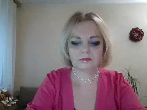 Snapshot of SofiyaPetrova chatting on 10, 1, 2025 SofiyaPetrova online show from 10, 1, 2025