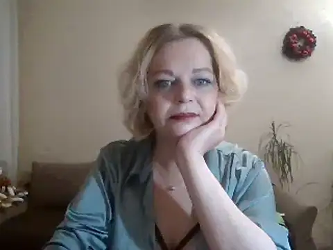 Snapshot of SofiyaPetrova chatting on 1, 2, 2025 SofiyaPetrova online show from 1, 2, 2025