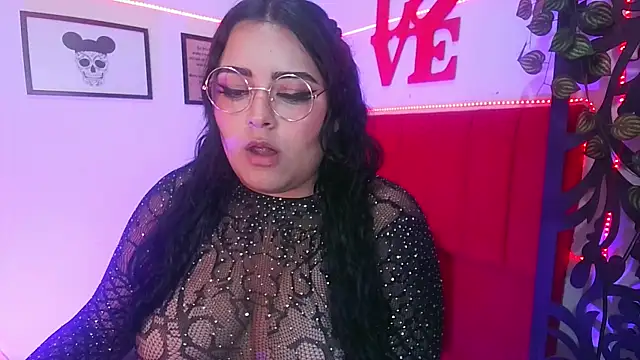 Snapshot of moon_sunflower chatting on 25, 2, 2025 moon sunflower online show from 25, 2, 2025