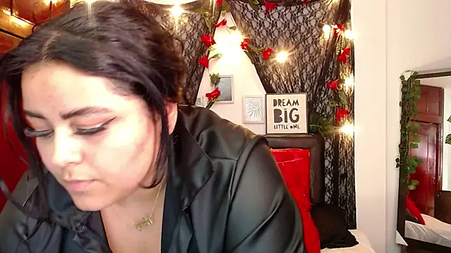 Snapshot of moon_sunflower chatting on 13, 3, 2025 moon sunflower online show from 13, 3, 2025
