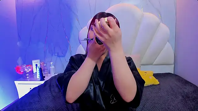 Santa Cooper  online show from 24, 1, 2025