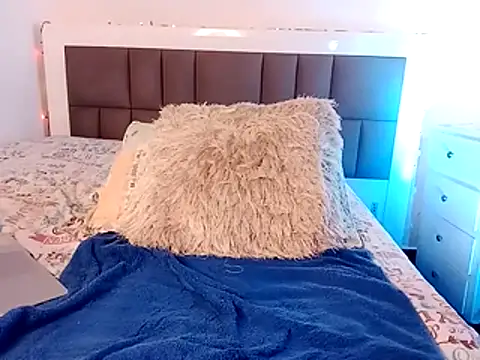 nicolaskan online show from 11, 10, 2025