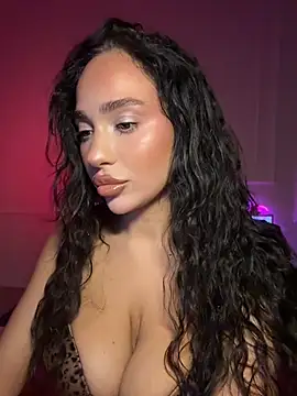 Snapshot of CardiSweetBaby chatting on 14, 7, 2026 CardiSweetBaby online show from 14, 7, 2026