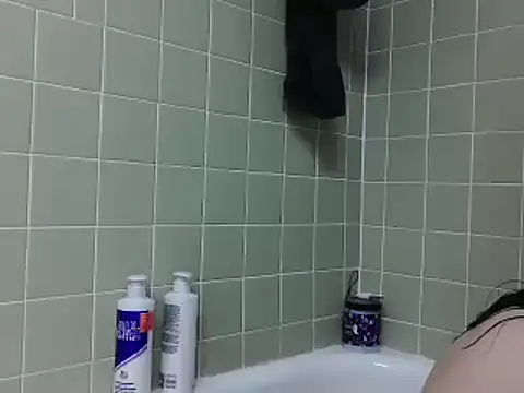 CrystalLakeXO online show from 12, 3, 2025