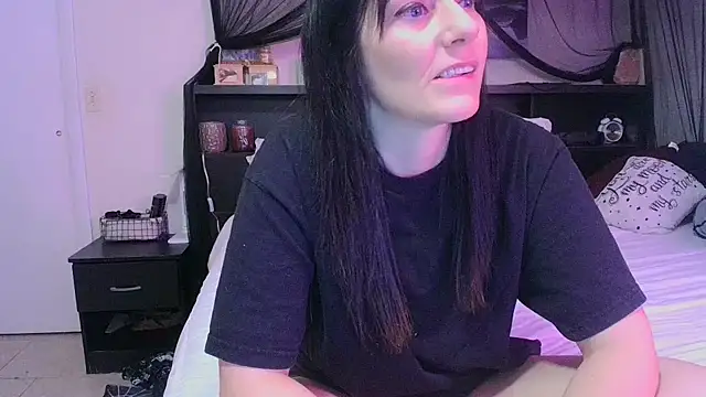 CrystalLakeXO online show from 20, 4, 2026