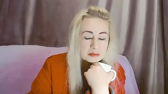 Olesya online show from 18, 12, 2025