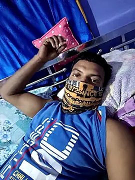 Snapshot of model_yesx chatting on 28, 2, 2026 model yesx online show from 28, 2, 2026